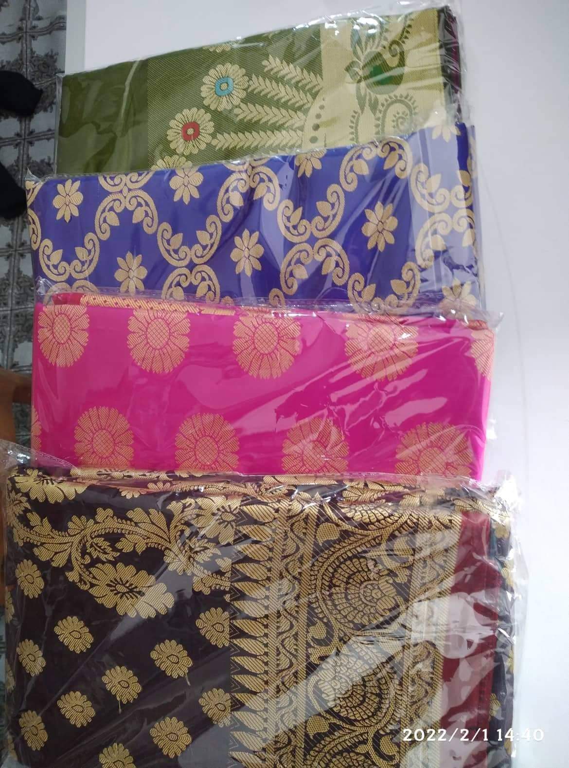 স্পেশাল শাড়ি